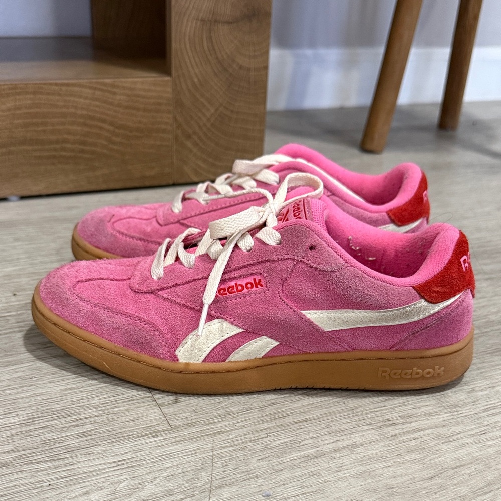 Reebok Forte Lounger Pink and Red Sneakers